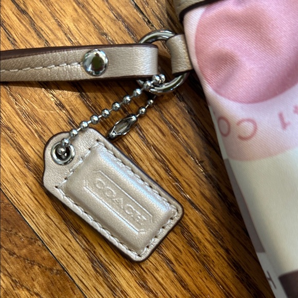 Coach Signature Y2K-Era Madison Multicolor Satin w/ Tan Leather Trim Wristlet - Picture 3 of 10